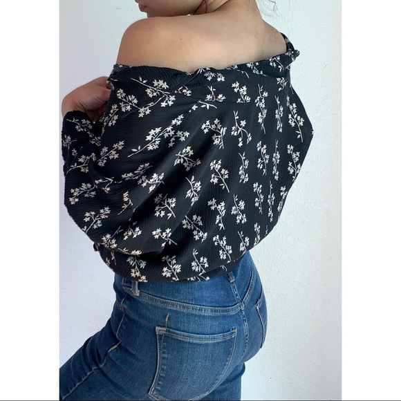 Button-Up Top - Picture 3 of 7